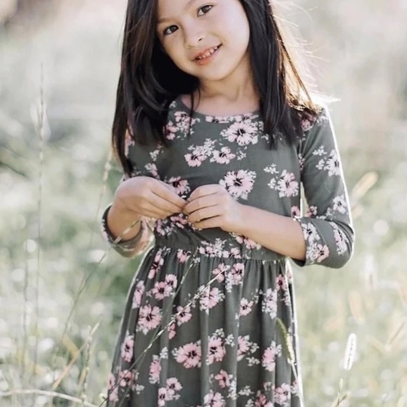 NWT Peyton Bre Long Sleeve Floral Maxi Dress - Picture 1 of 2